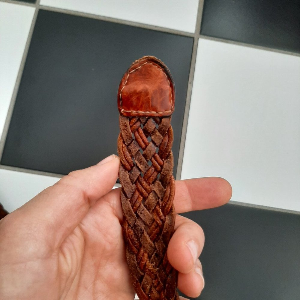 Belt - Picture 7 of 10